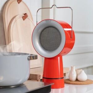 Hammacher Schlemmer Smoke Capturing Kitchen “Hood”